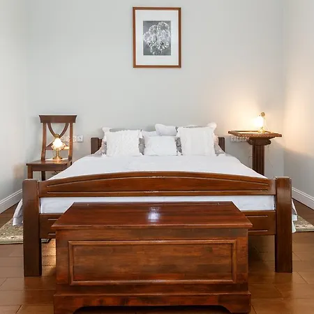Lux Dunkler Apartment *